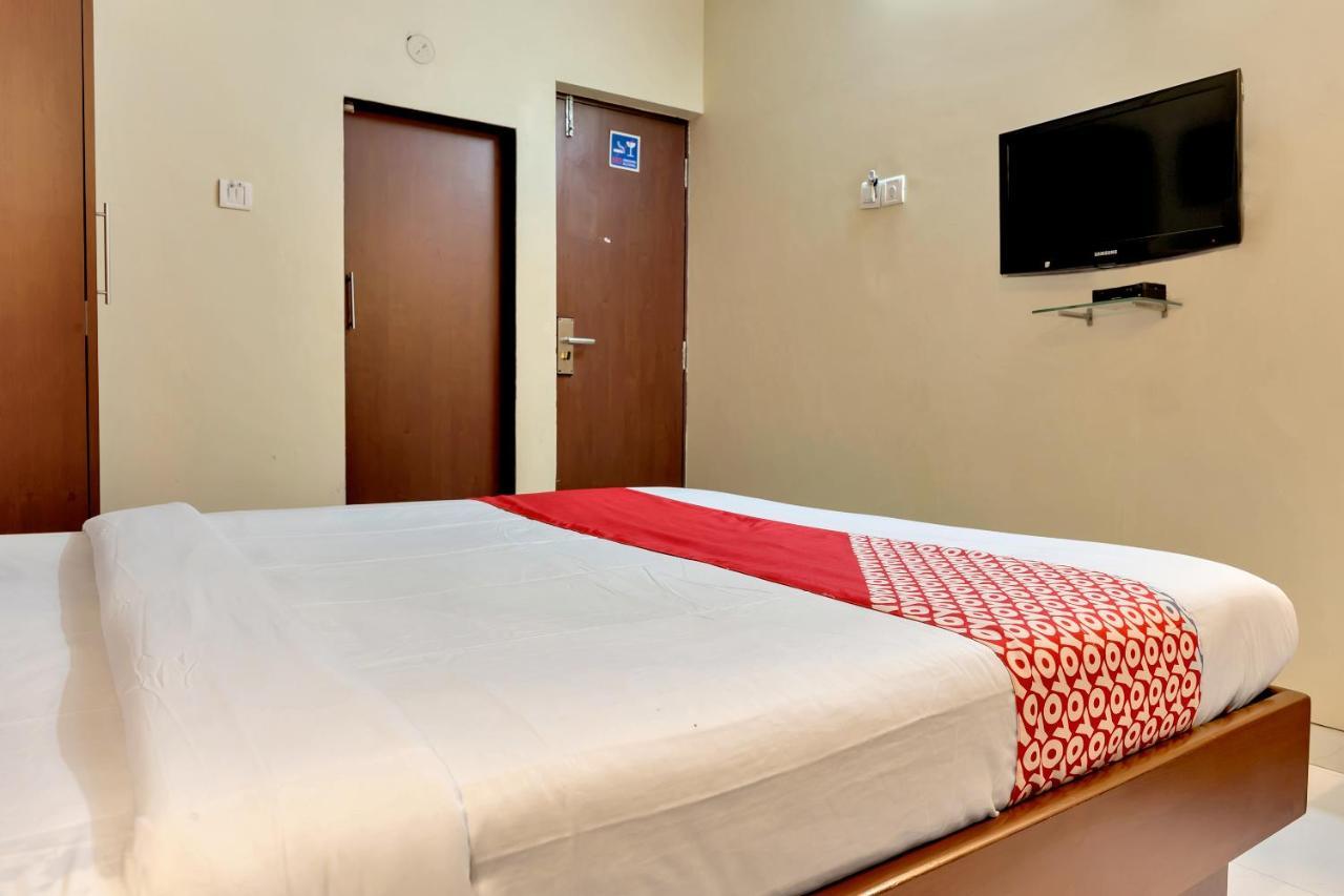 Konark Apartment Mālād Dış mekan fotoğraf
